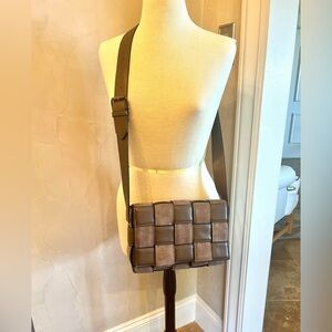 Brand unknown. Brand new. 10” x  7”